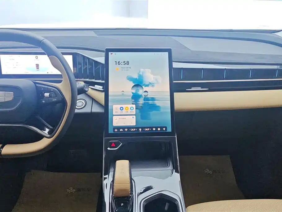 Geely Auto Emgrand L 2023 1.5TD DCT Prestige 2023 - thumbnail 13