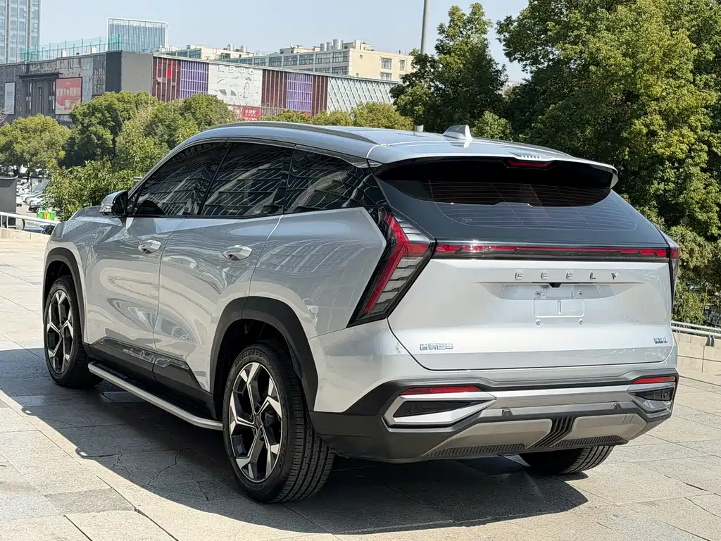 Geely Auto Emgrand L 2023 1.5TD DCT Premium 2024 - thumbnail 5