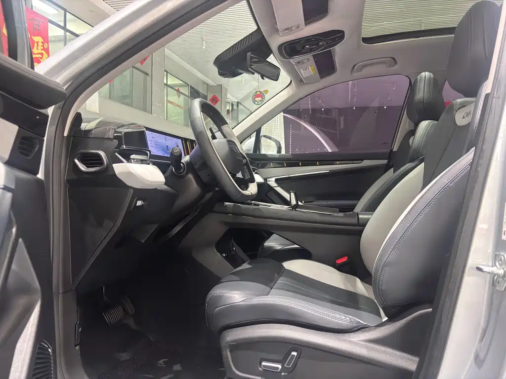 Geely Auto Emgrand L 2024 1.5TD DCT Premium 2024 - thumbnail 5