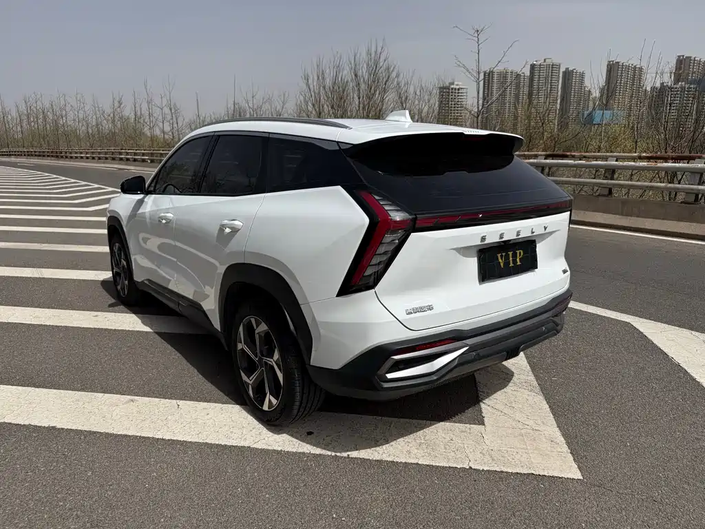 Geely Auto Boyue L 2023 1.5TD DCT Premium 2024 - thumbnail 7
