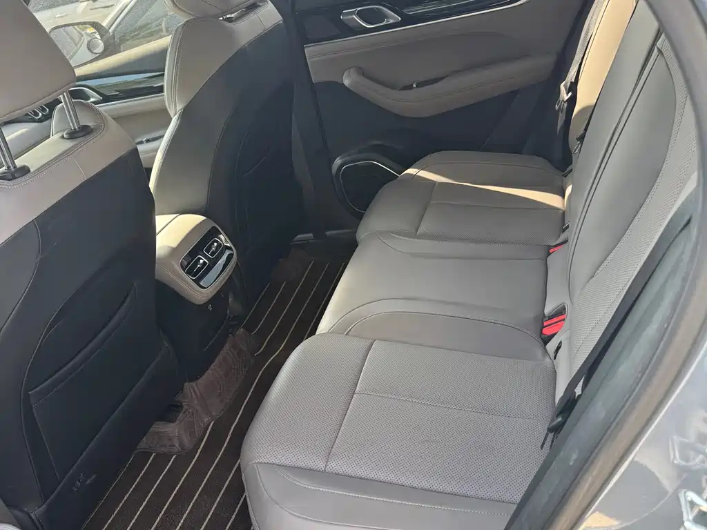 Geely Auto Emgrand L 2025 4th Gen 1.5TD DCT Shanhe 2025 - thumbnail 5