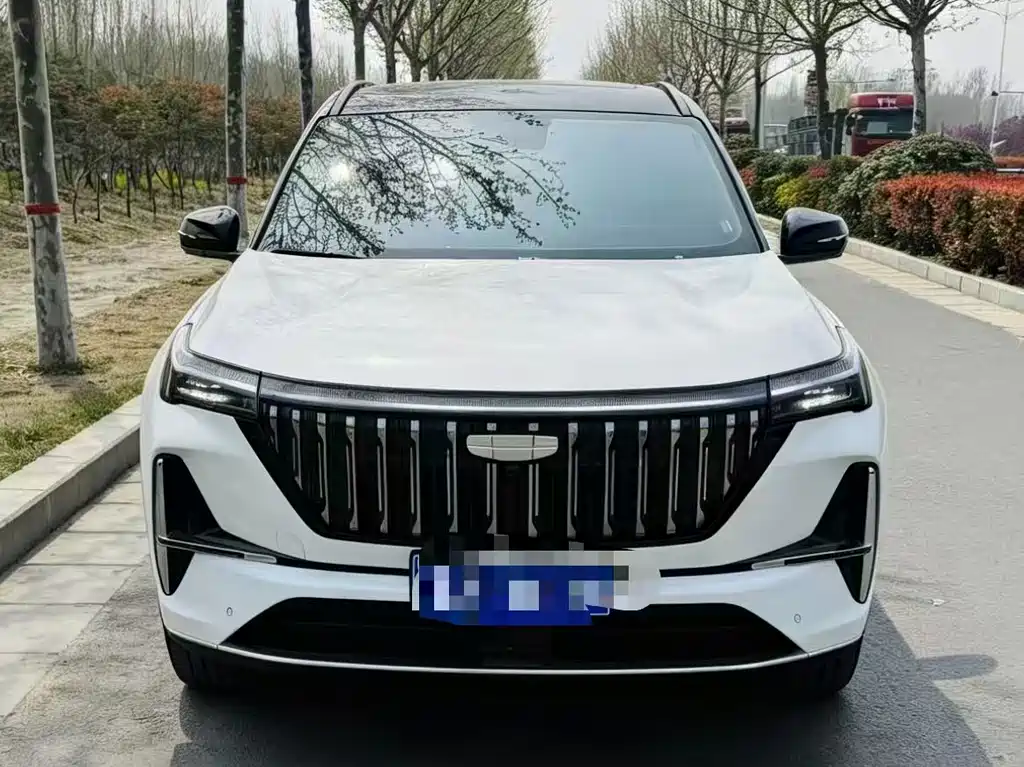 Geely Auto Emgrand L 2025 Model Year Fourth Generation 1.5TD DCT Premium 2025 - thumbnail 2