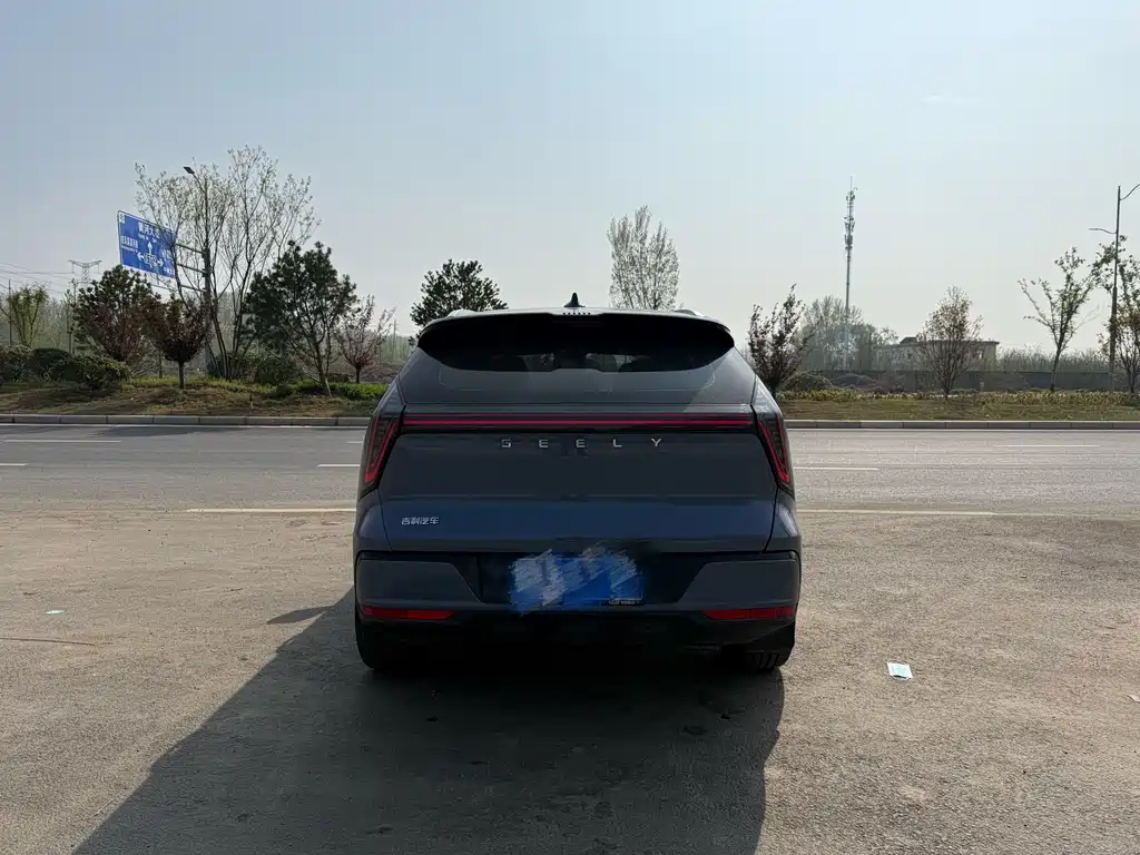 Geely Auto Emgrand L 2025 4th Gen 1.5TD DCT Launch Edition 2025 - thumbnail 8