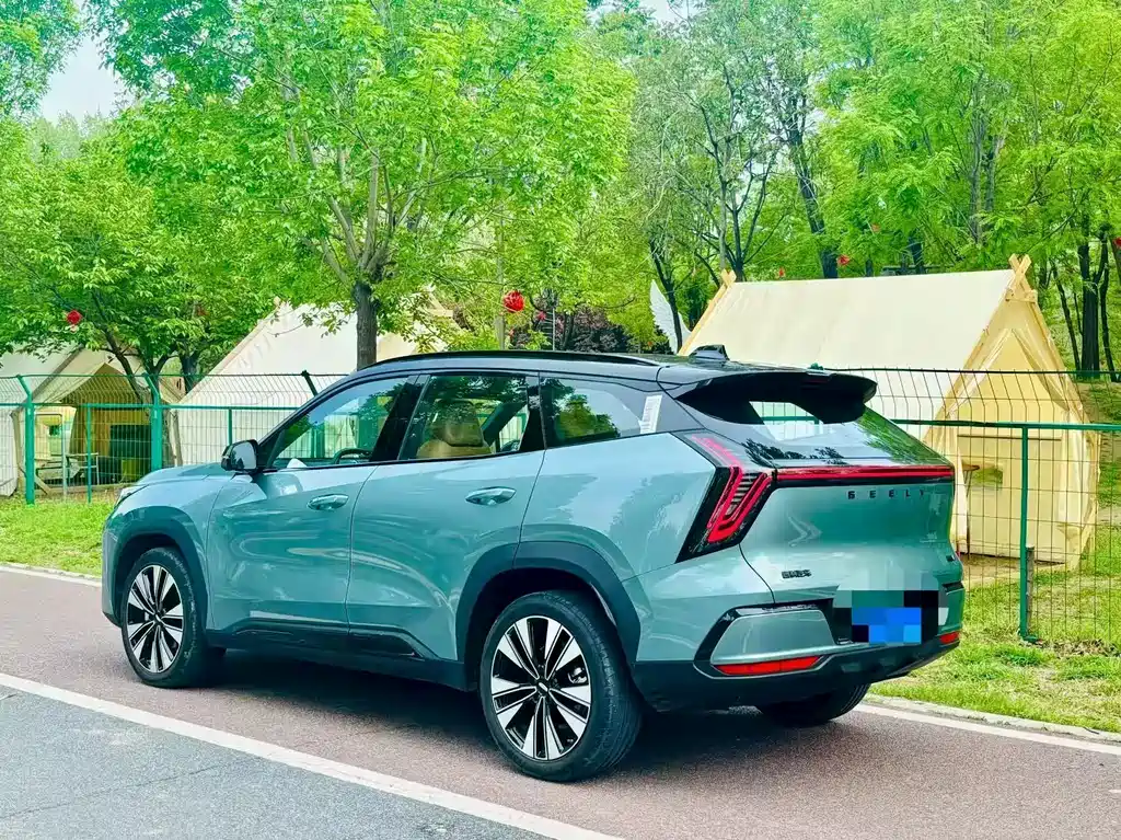 Geely Auto Emgrand L 2025 4th Gen 1.5TD DCT Premium 2025 - thumbnail 8