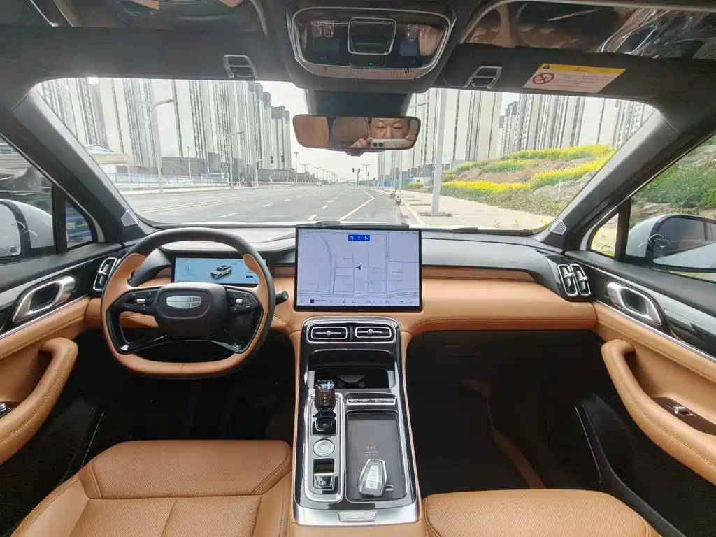 Geely Auto Emgrand L 2025 4th Gen 1.5TD DCT Shanhe 2025 - thumbnail 6