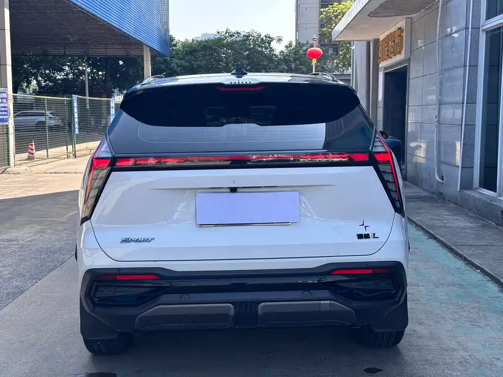 Geely Auto Boyue L 2023 1.5TD DCT Premium 2023 - thumbnail 8