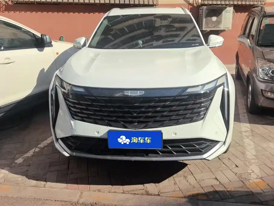 Geely Auto Emgrand L 2023 1.5TD DCT Premium 2024 - thumbnail 2