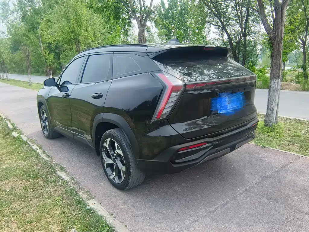 Geely Auto Boyue L 2023 1.5TD DCT Premium 2023 - thumbnail 9