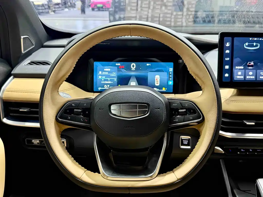 Geely Auto Haoyue L 2023 2.0T DCT Flagship 2023 - thumbnail 8