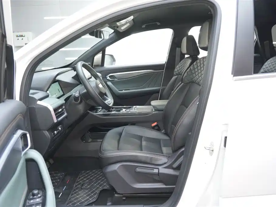 Geely Auto Haoyue L 2023 2.0T DCT Luxury 2024 - thumbnail 15