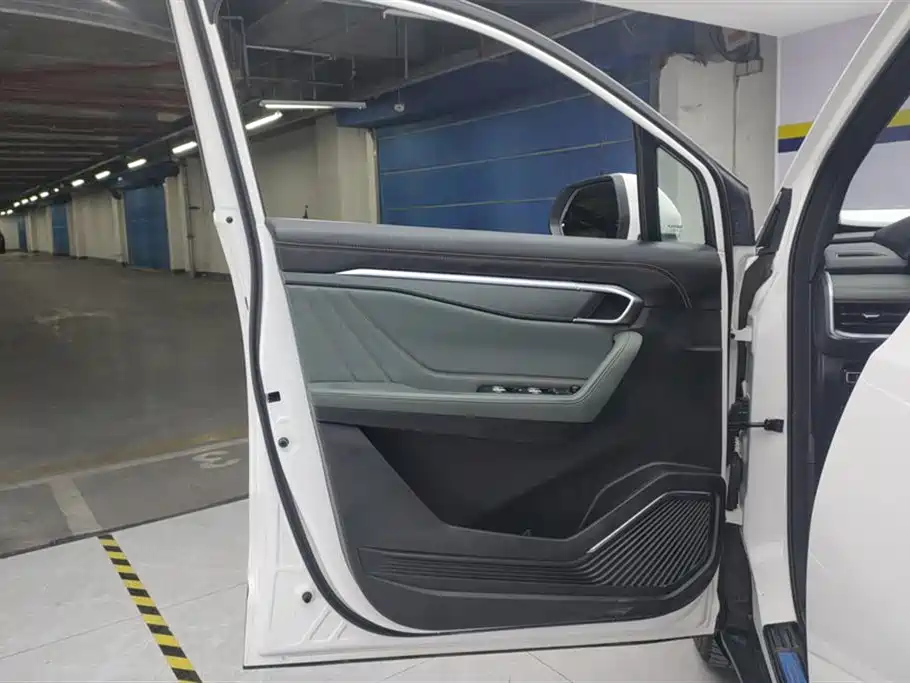 Geely Auto Haoyue L 2023 2.0T DCT Luxury 2023 - thumbnail 7