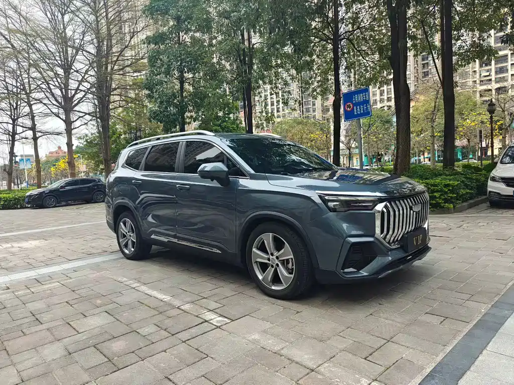 Geely Auto Haoyue L 2023 2.0T DCT Luxury Edition 2023 - thumbnail 3