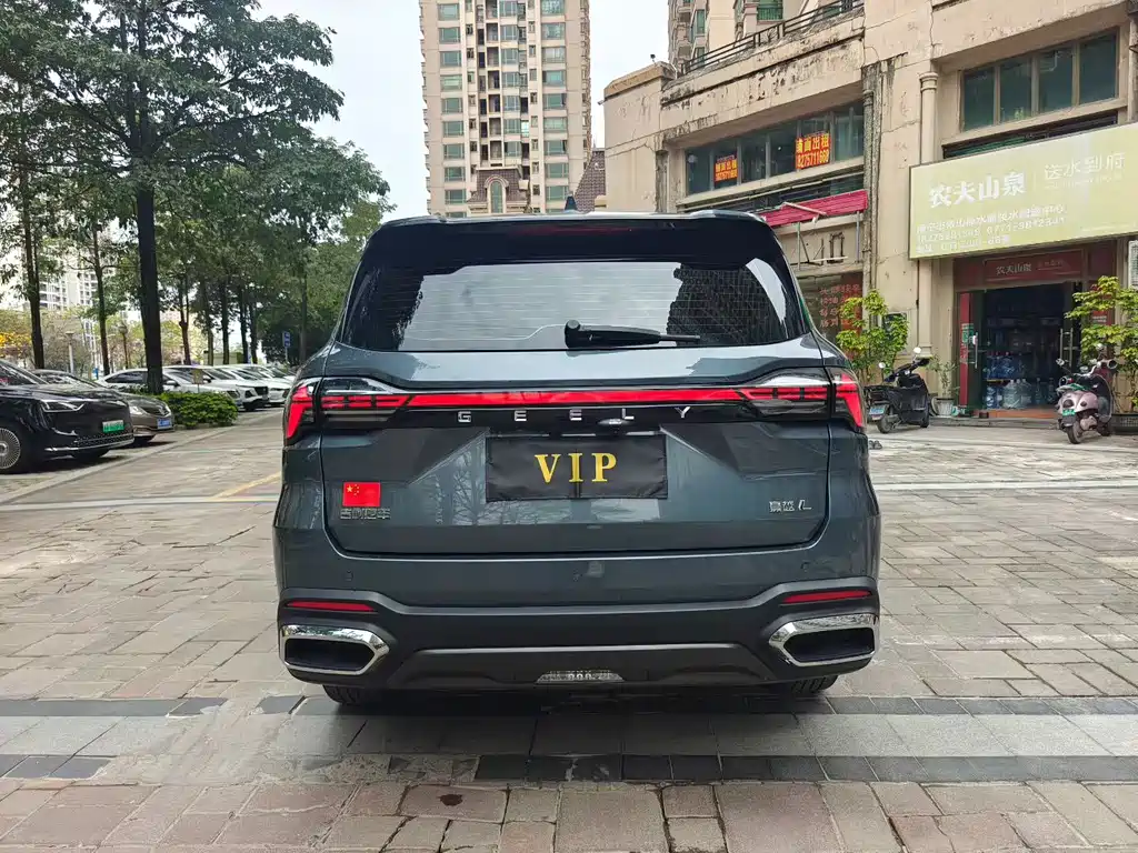 Geely Auto Haoyue L 2023 2.0T DCT Luxury Edition 2023 - thumbnail 4