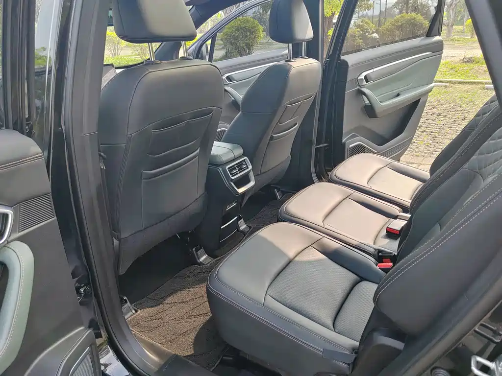 Geely Auto Haoyue L 2023 2.0T DCT Premium 2023 - thumbnail 8