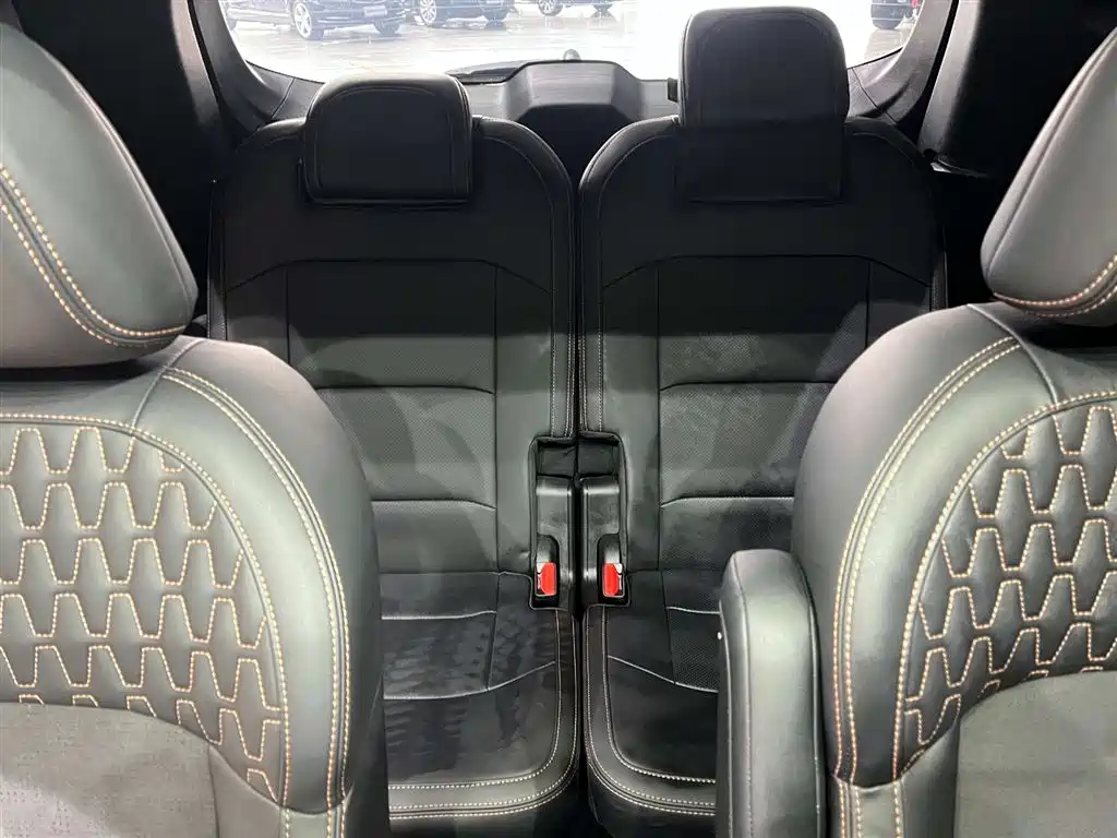 Geely Auto Haoyue L 2025 2.0T DCT Premium 2024 - thumbnail 18