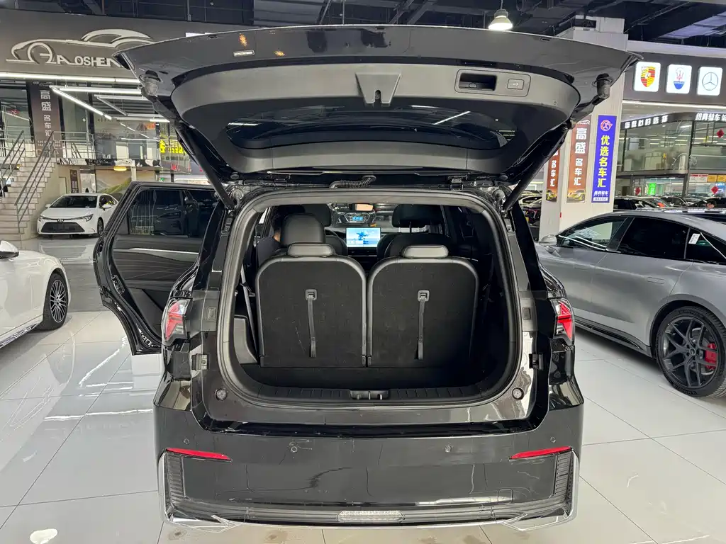 Geely Auto Haoyue L 2025 2.0T DCT Premium 2025 - thumbnail 21
