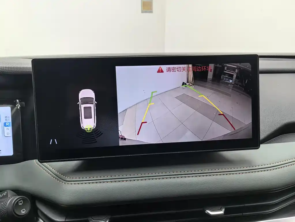 Geely Auto Haoyue L 2023 2.0T DCT Luxury 2023 - thumbnail 19