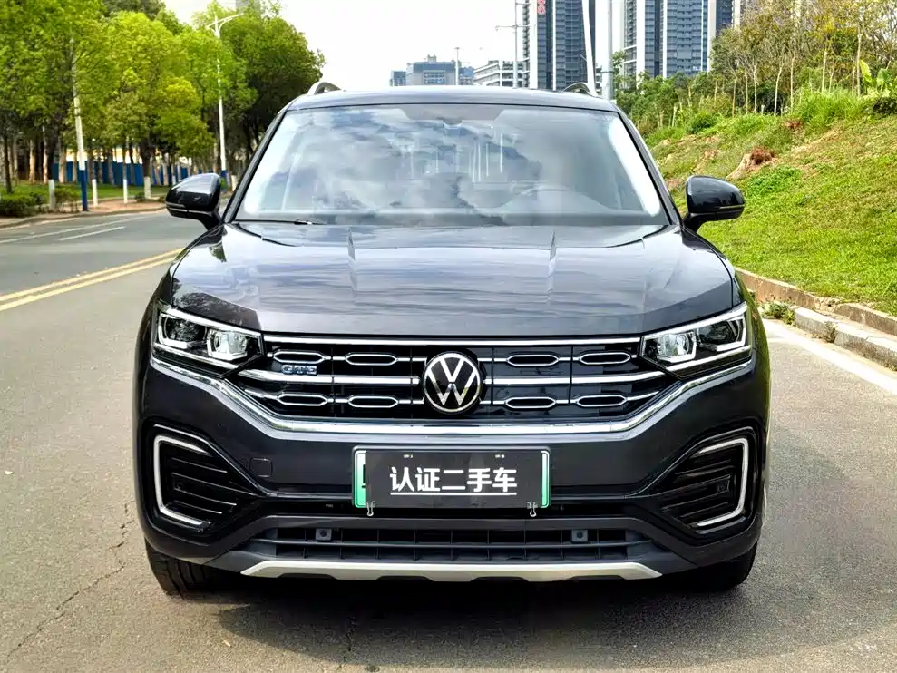 Volkswagen Tayron GTE PHEV 2022 1.4T Luxury 2022 - thumbnail 2