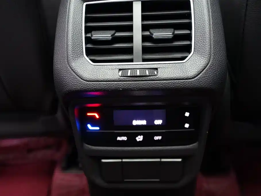 Volkswagen Tayron GTE PHEV 2022 1.4T Luxury 2021 - thumbnail 16