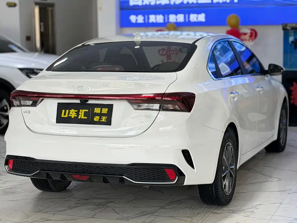 Kia KIA K3 2023 1.5L CVT Luxury 2023 - thumbnail 7