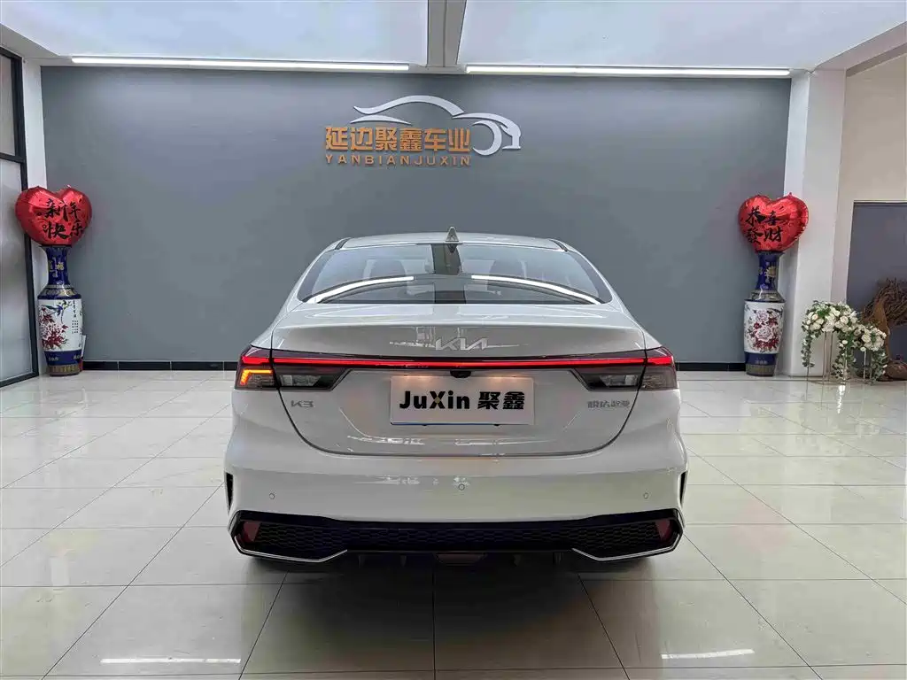 Kia KIA K3 2023 1.5L CVT Luxury 2024 - thumbnail 5
