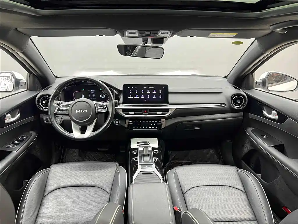 Kia KIA K3 2023 1.5L CVT Luxury 2024 - thumbnail 9