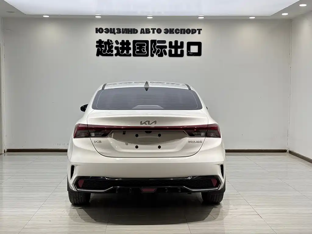 Kia KIA K3 2023 1.5L CVT Luxury 2022 - thumbnail 9