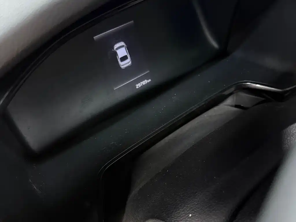 Kia KIA K3 2023 1.5L CVT Luxury 2023 - thumbnail 7