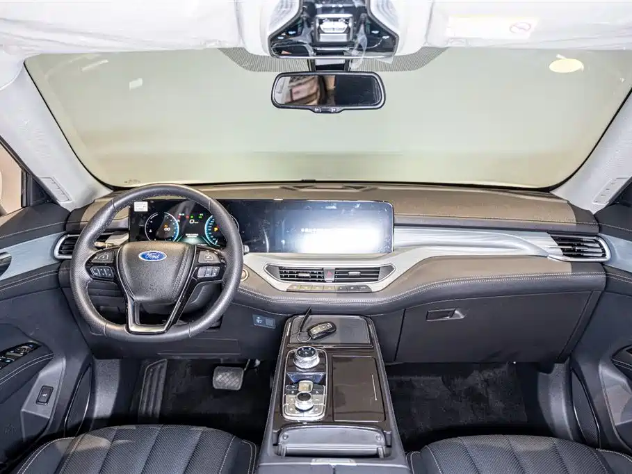 Ford Lingyu 2023 EcoBoost 225 Platinum Edition 7-seater (2/2/3) 2026 - thumbnail 11