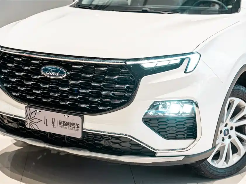 Ford Lingyu 2023 EcoBoost 225 Platinum Edition 7-seater (2/2/3) 2026 - thumbnail 17