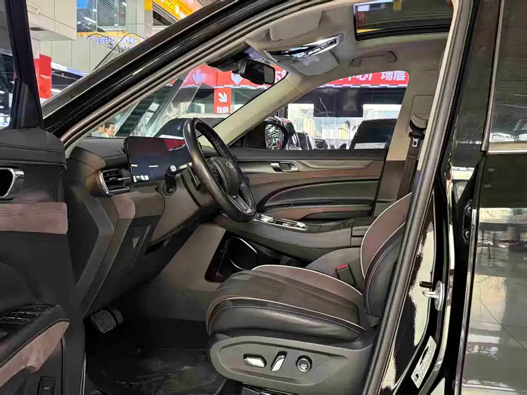 Ford Lingyu 2023 EcoBoost 225 Obsidian Orange Edition Premium 7-seater (2/2/3) 2023 - thumbnail 7