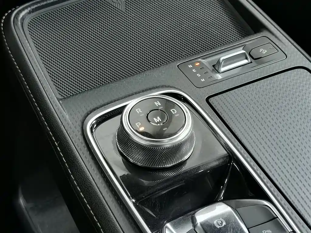 Ford Lingyu 2023 EcoBoost 225 Obsidian Orange Edition Premium 7-seater (2/2/3) 2023 - thumbnail 13