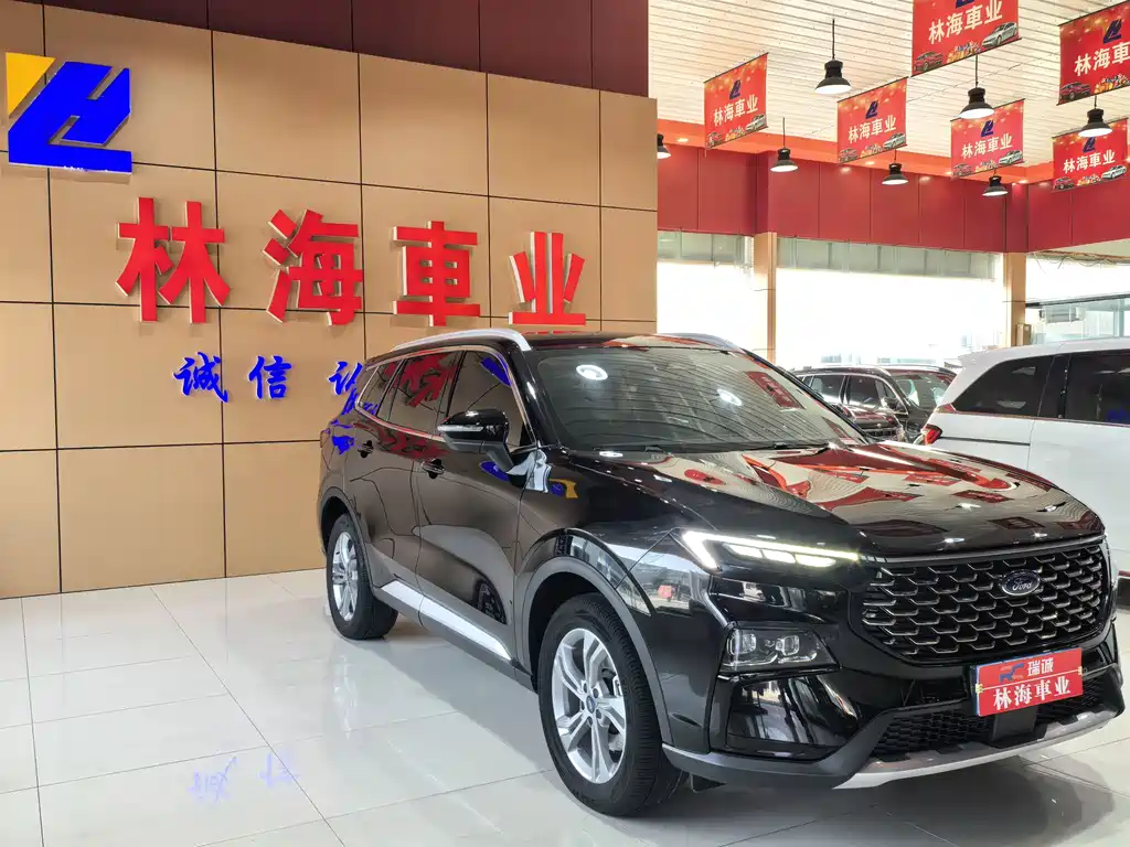 Ford Lingrui 2023 EcoBoost 170 Platinum Edition 2024 - thumbnail 3