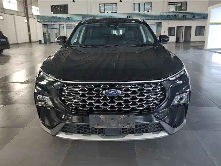 Ford Lingrui 2022 EcoBoost 170 Boiling Edition 2023 - thumbnail 2