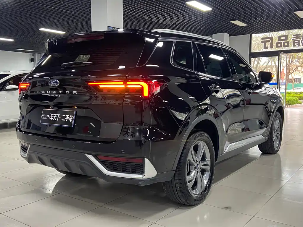 Ford Lingrui 2023 EcoBoost 170 Boiling Edition 2023 - thumbnail 6