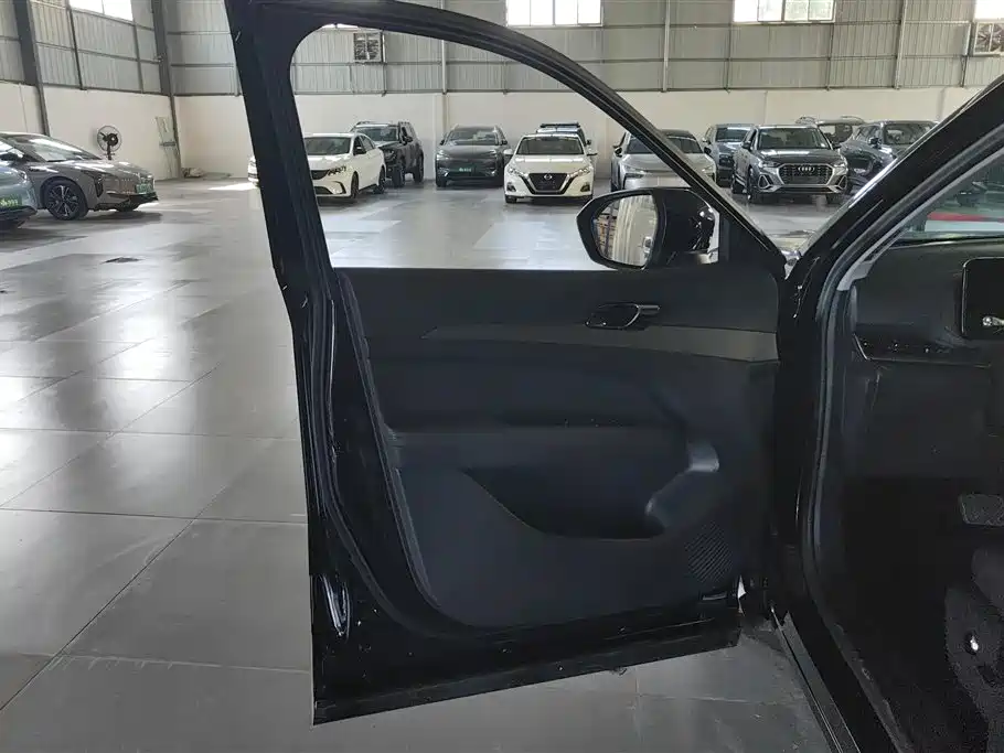 Ford Lingrui 2022 EcoBoost 170 Boiling Edition 2023 - thumbnail 7