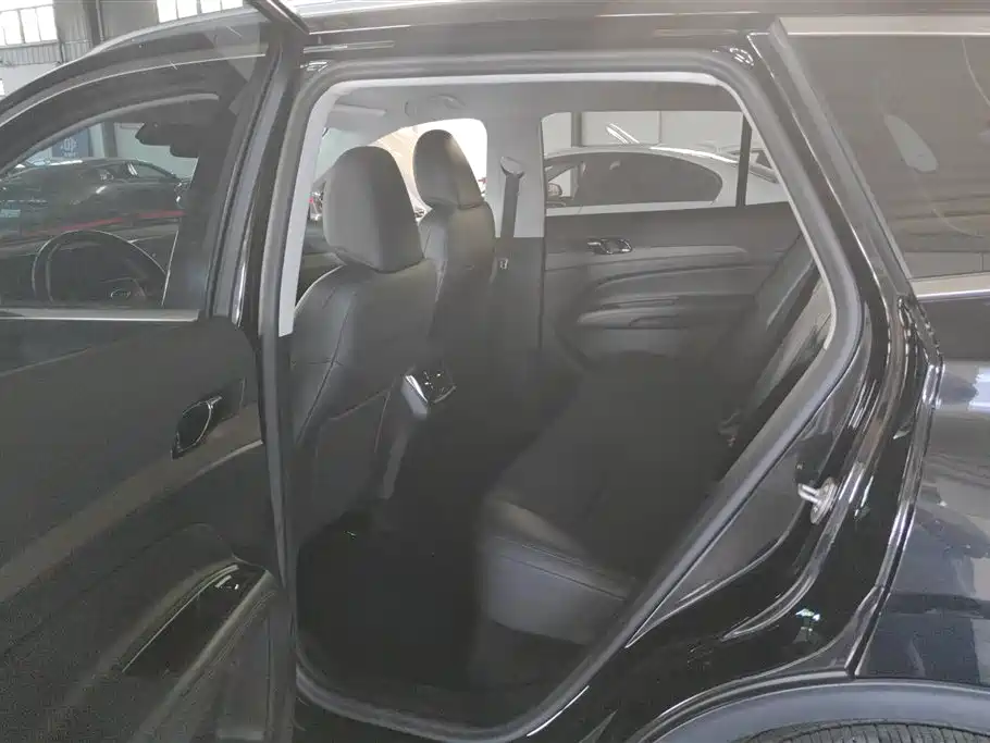 Ford Lingrui 2022 EcoBoost 170 Boiling Edition 2023 - thumbnail 11