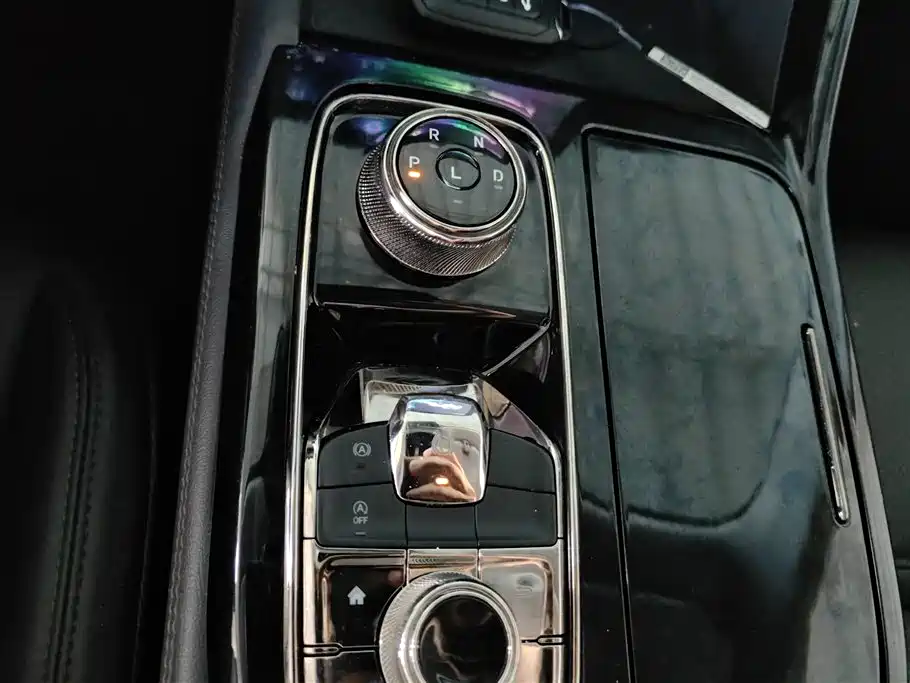 Ford Lingrui 2022 EcoBoost 170 Boiling Edition 2023 - thumbnail 16