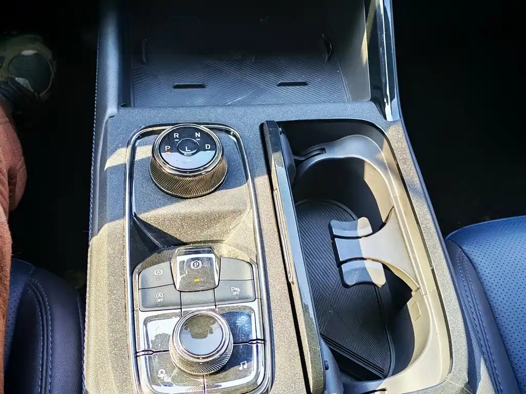 Ford Lingrui 2022 EcoBoost 170 Premium 2022 - thumbnail 8