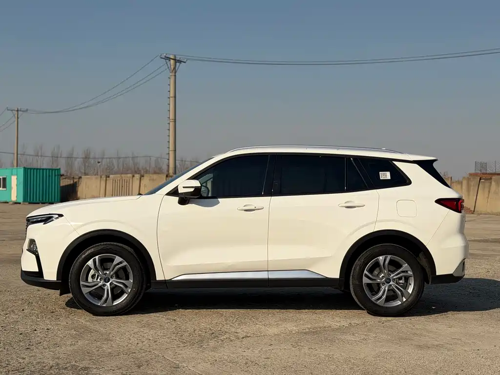 Ford Lingrui 2023 EcoBoost 170 Changling Edition 2024 - thumbnail 5