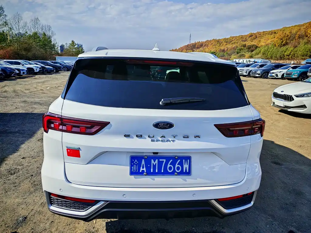 Ford Lingrui 2022 EcoBoost 170 Premium 2022 - thumbnail 18