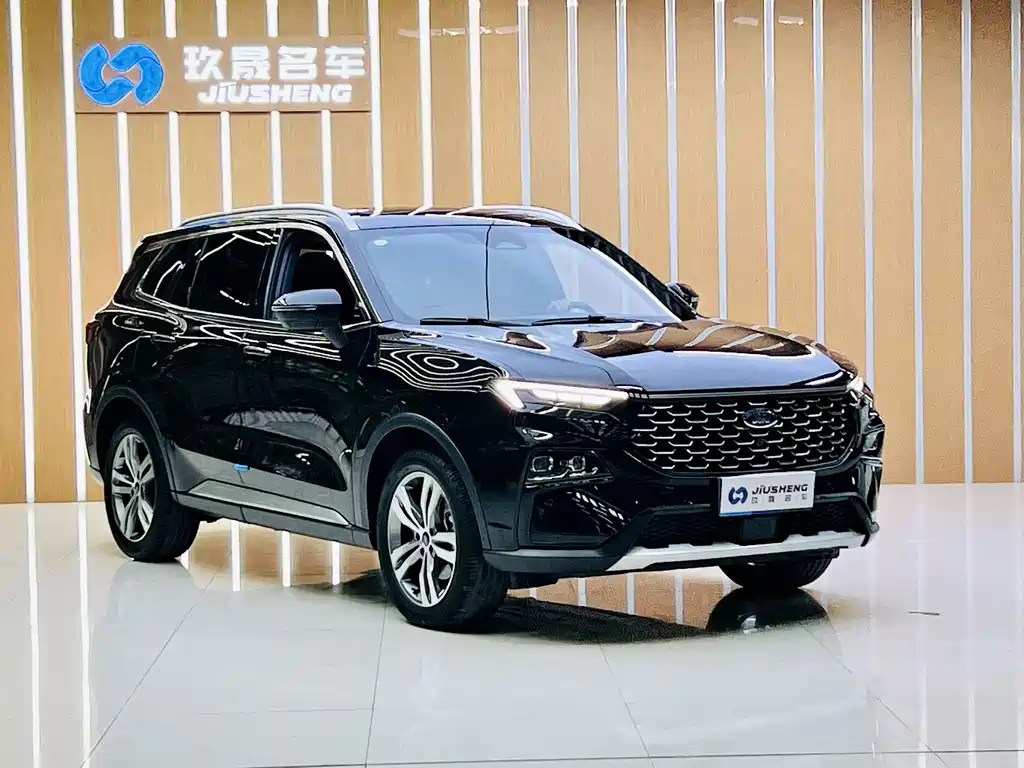 Ford Lingrui 2022 EcoBoost 170 Premium PLUS 2022 - thumbnail 3