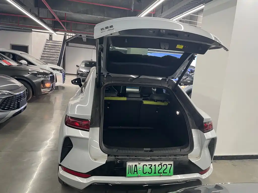BYD Song L EV 2025 602km AWD Intelligent Driving Edition 2025 - thumbnail 4