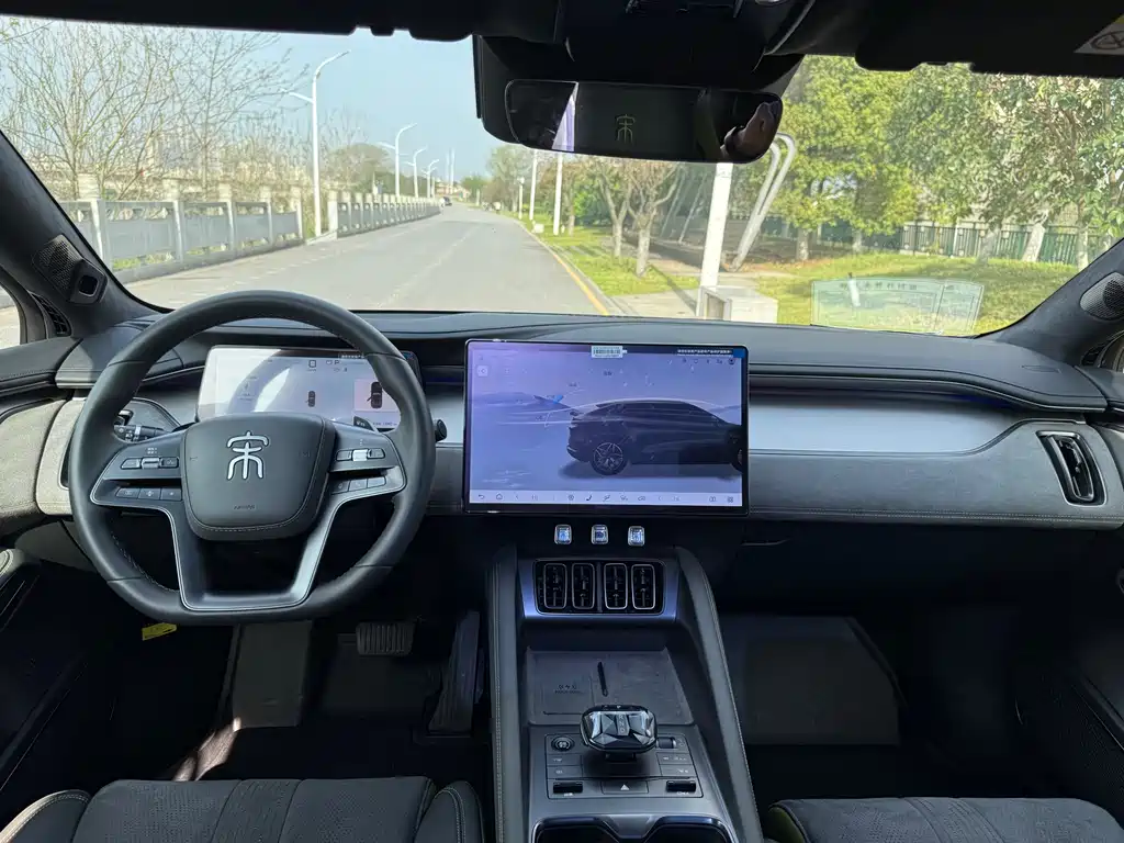 BYD Song L EV 2025 Intelligent Drive 602km LiDAR AWD 2025 - thumbnail 7