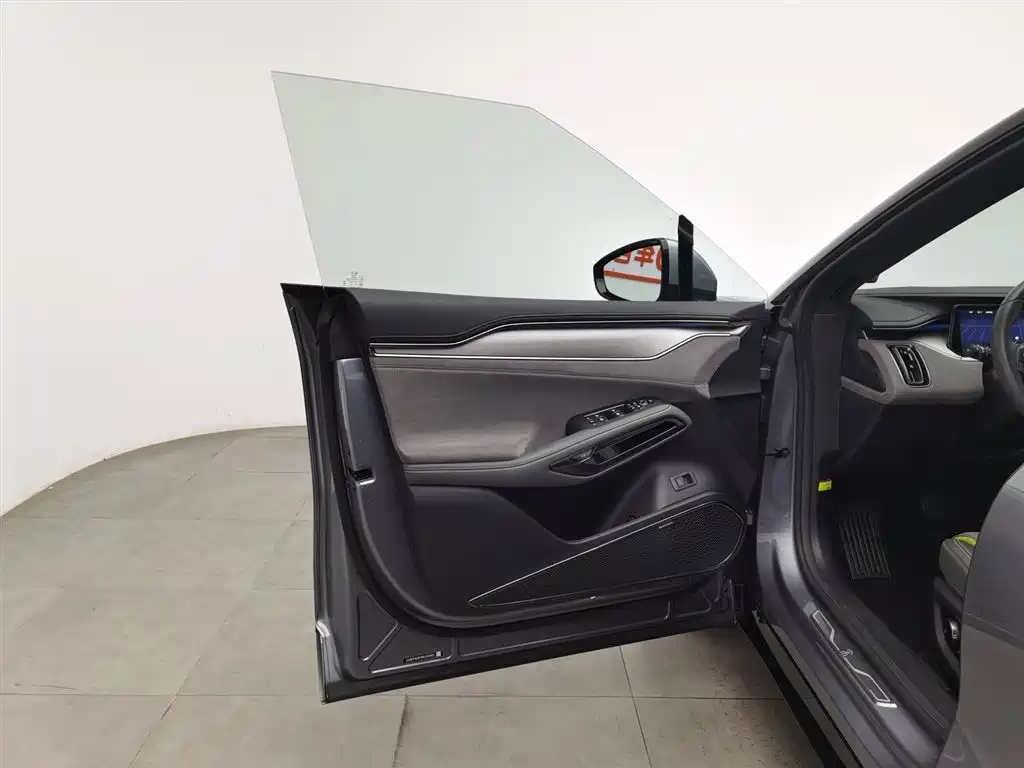 BYD (BYD Auto) Song L EV 2025 602km AWD Intelligent Driving Edition 2025 - thumbnail 8