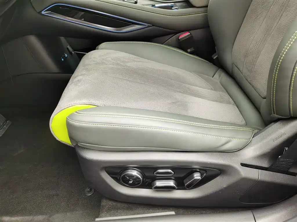 BYD (BYD Auto) Song L EV 2025 602km AWD Intelligent Driving Edition 2025 - thumbnail 20