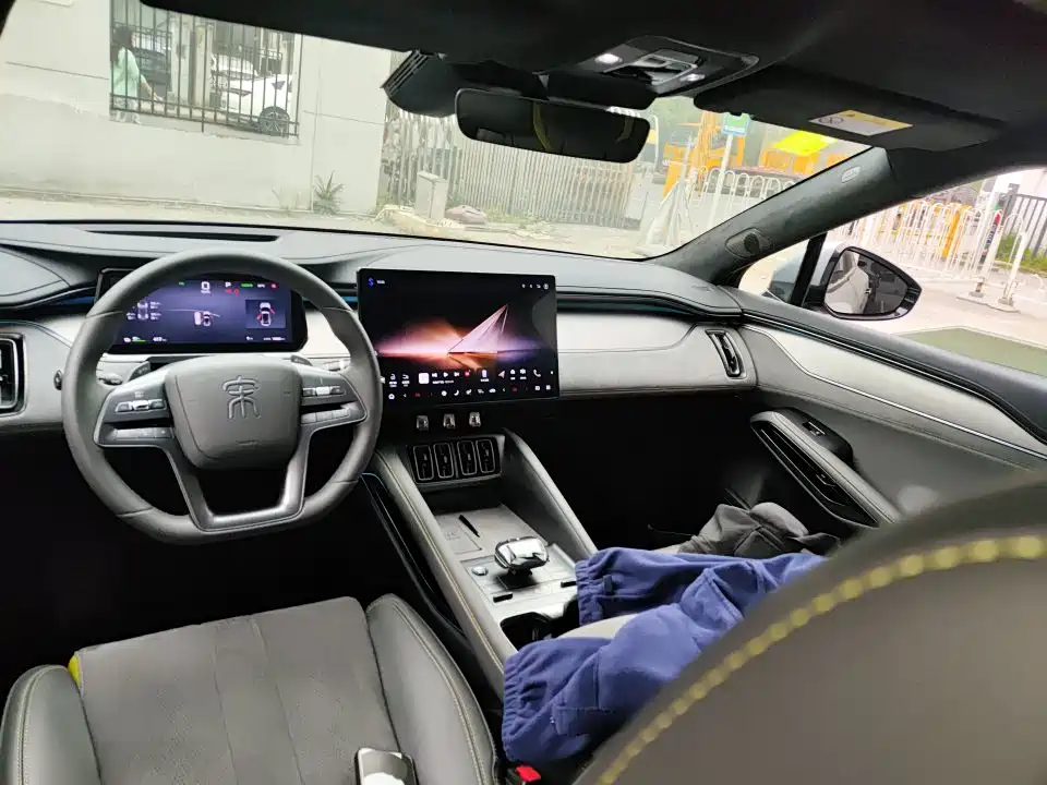 BYD (BYD Auto) Song L EV 2025 Intelligent Drive 602km LiDAR AWD 2025 - thumbnail 7
