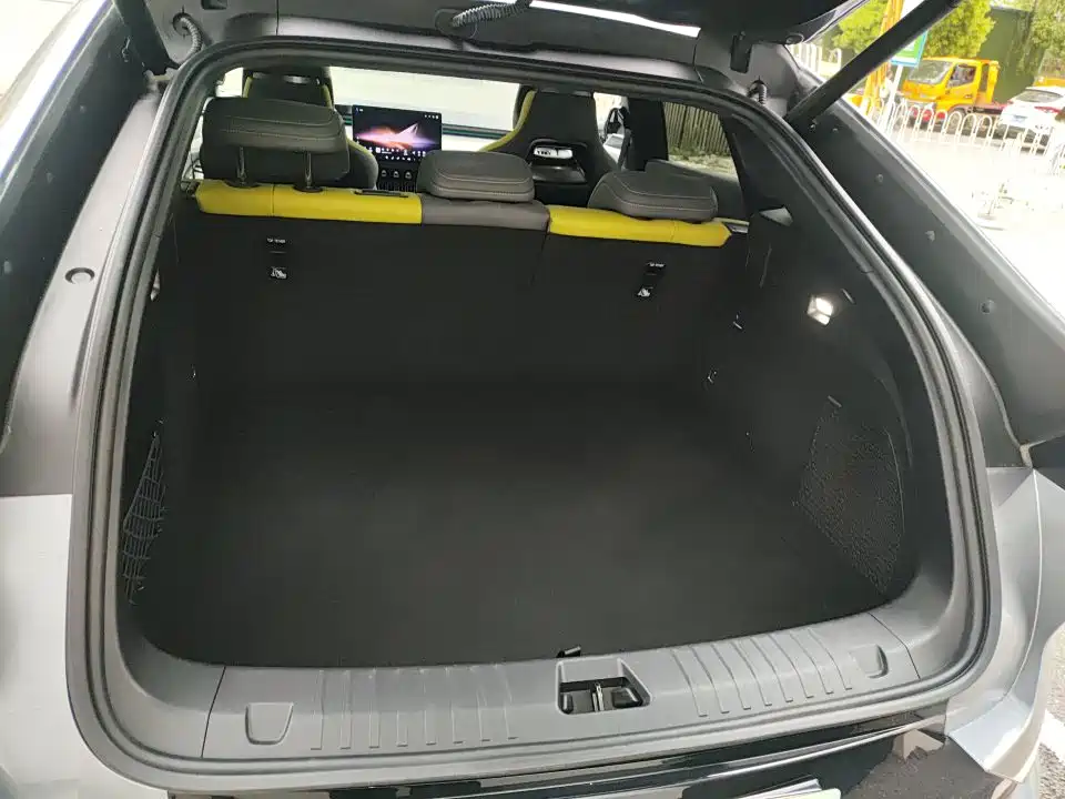 BYD (BYD Auto) Song L EV 2025 Intelligent Drive 602km LiDAR AWD 2025 - thumbnail 9