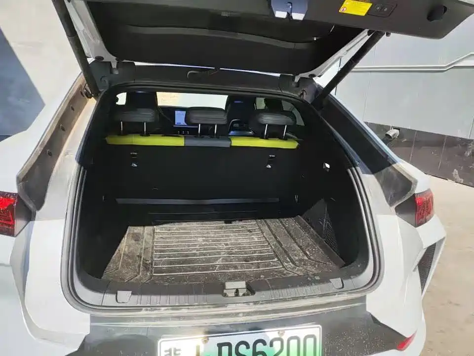 BYD Song L EV 2025 Intelligent Driving Edition 602km LiDAR AWD Model 2025 - thumbnail 9