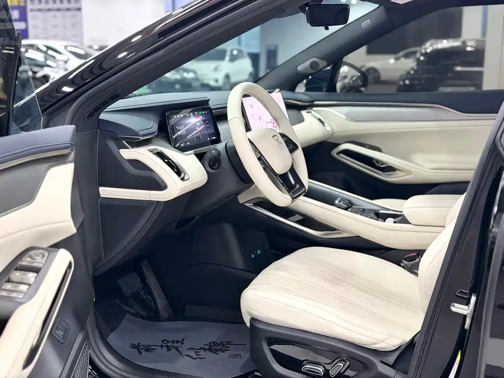 BYD (Build Your Dreams) Song L EV 2024 550km Beyond Edition 2024 - thumbnail 8